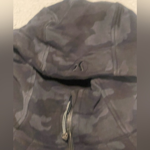 Lululemon Scuba Hoodie *Light Cotton Fleece Heritage 365 Camo Deep Coal Multi 10 - Picture 3 of 6